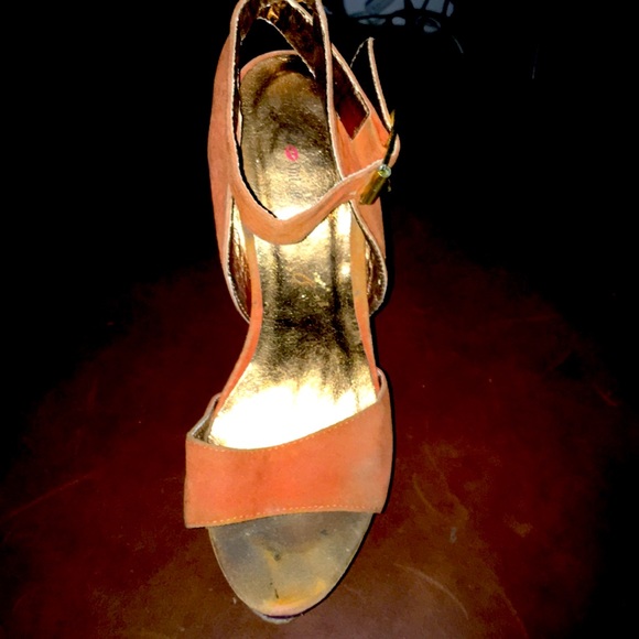 MIXED MEDIA SEXY STILETTOS - Picture 2 of 3